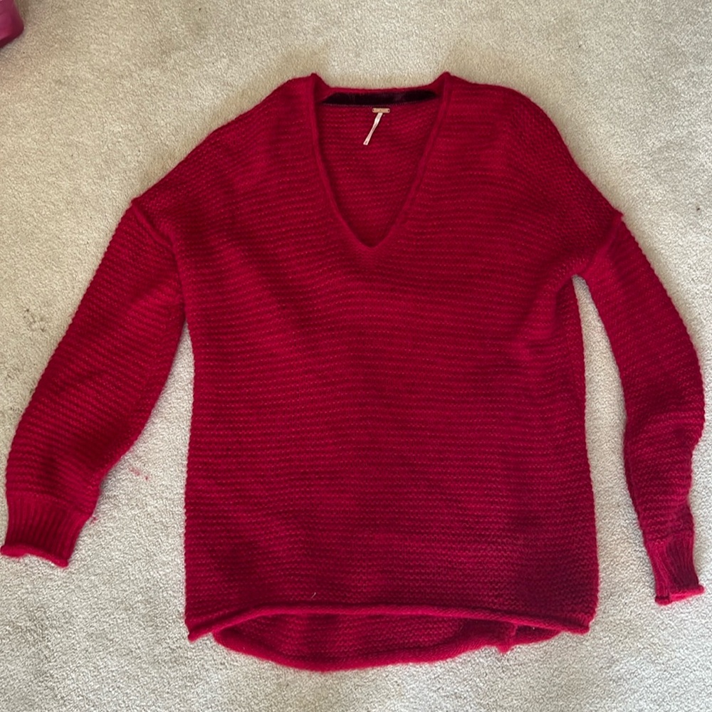 Free People dark pink sweater. Size M